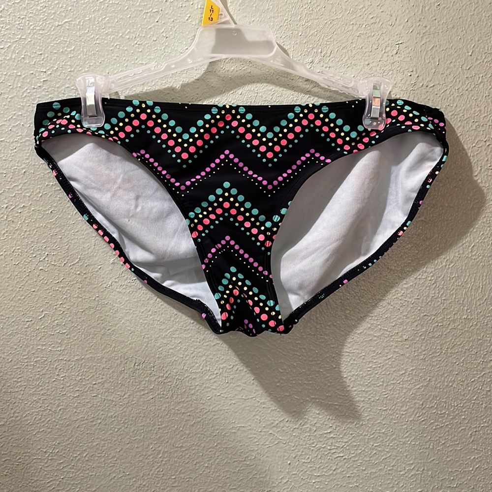 Swim Suit Set L/XL - Picture 3 of 4